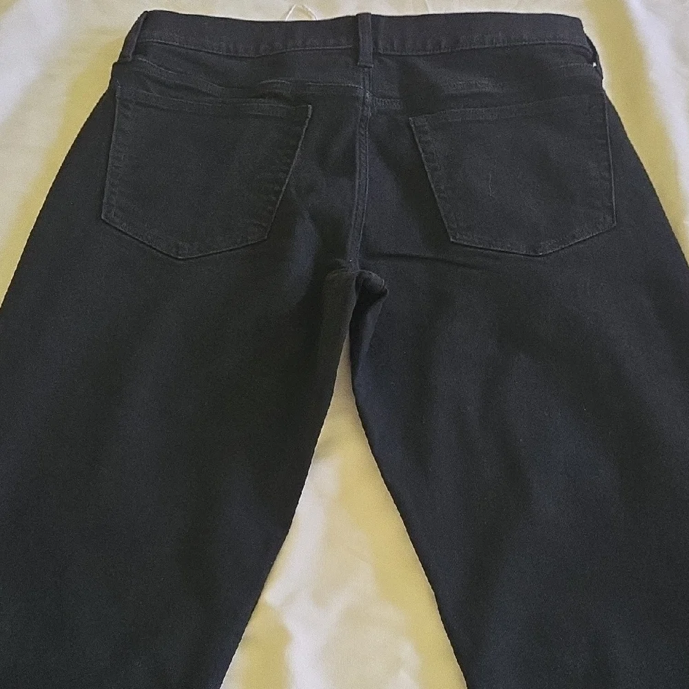 Men's Black Straight-Leg Jeans - Classic Everyday Style